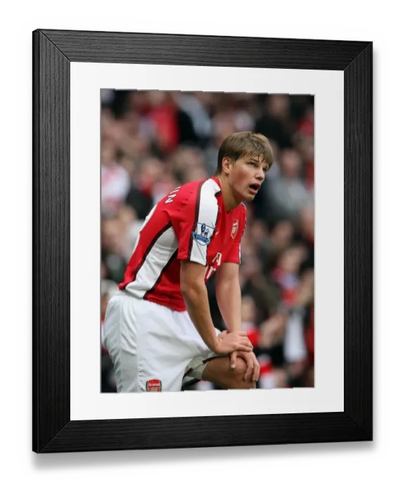 Framed Print : Arshavin Shines: Arsenal's 3-1 Victory Over Birmingham City in the Premier League, October 17, 2009