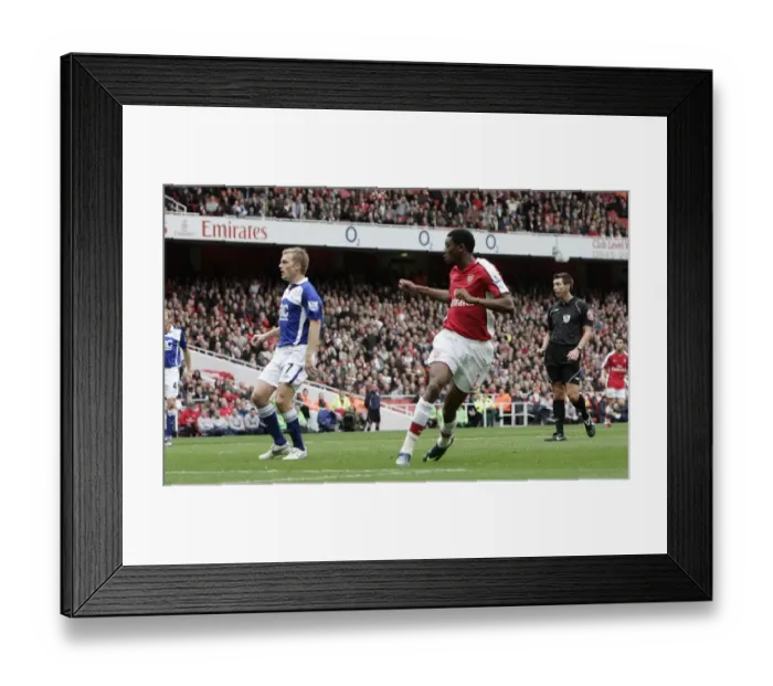 Framed Print : Abou Diaby scores Arsenals 2nd goal