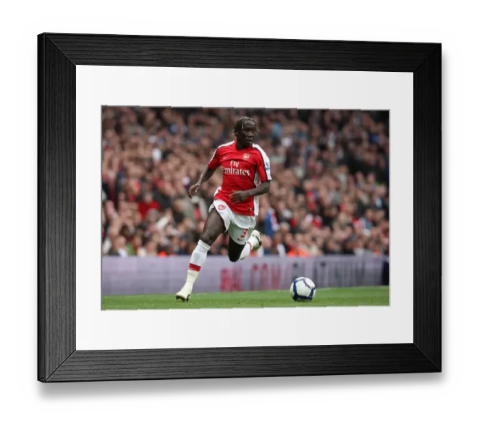 Framed Print : Arsenal's Triumph: Bacary Sagna Shines in 3:1 Barclays Premier League Victory over Birmingham City (17 / 10 / 09) Framed Print : Arsenal's Triumph: Bacary Sagna Shines in 3:1 Barclays Premier League Victory over Birmingham City (17 / 10 / 09)