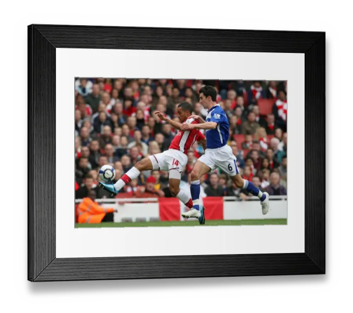 Framed Print : Theo Walcott's Hat-Trick: Arsenal Powers Past Birmingham City 3-1 in the Premier League Framed Print : Theo Walcott's Hat-Trick: Arsenal Powers Past Birmingham City 3-1 in the Premier League