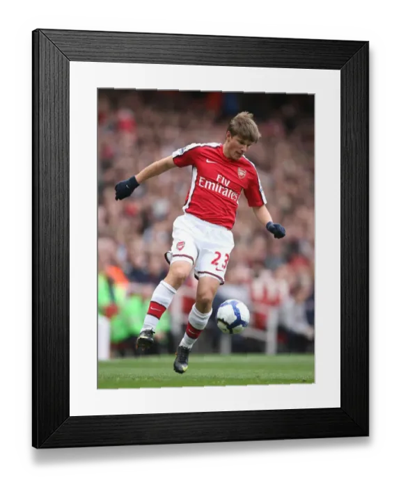 Framed Print : Arshavin's Brilliance: Arsenal's Triumph Over Birmingham City - 3:1 in the Premier League, October 17, 2009