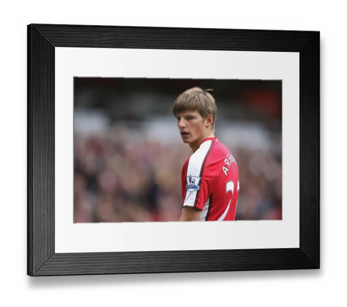Framed Print : Arshavin's Brilliance: Arsenal's Triumph Over Birmingham City (3:1) in the Premier League, Emirates Stadium, October 17, 2009