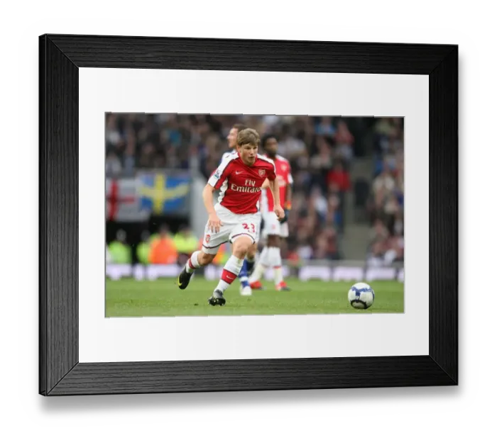 Framed Print : Arshavin's Brilliance: Arsenal's Triumph Over Birmingham City (3:1) in the Premier League, October 17, 2009