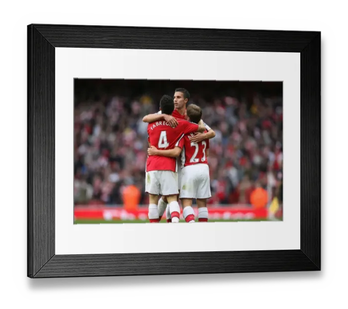 Framed Print : Andrey Arshavin celebrates scoring Arsenals 3rd goal