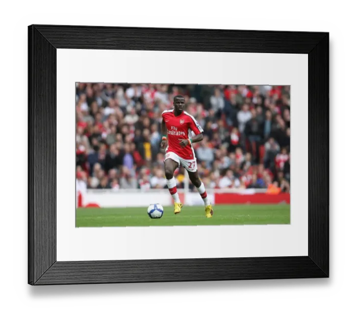 Framed Print : Arsenal's Triumph: Eboue's Brilliant Performance - Arsenal 3-1 Birmingham City (Oct 17, 2009)