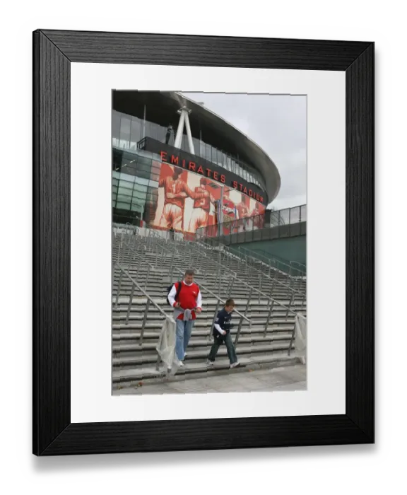 Framed Print : Arsenal's Victory: 3-1 over Birmingham City in the Barclays Premier League at Emirates Stadium, October 2009 Framed Print : Arsenal's Victory: 3-1 over Birmingham City in the Barclays Premier League at Emirates Stadium, October 2009