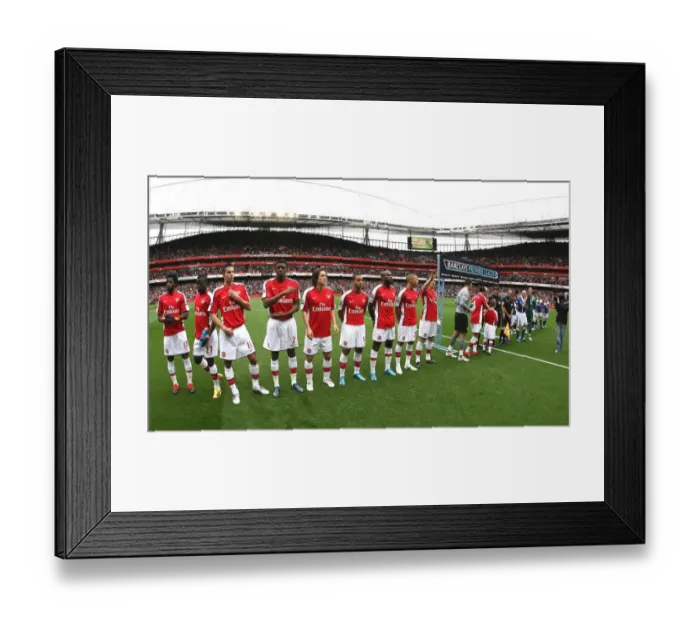 Framed Print : The Arsenal team line up before the match