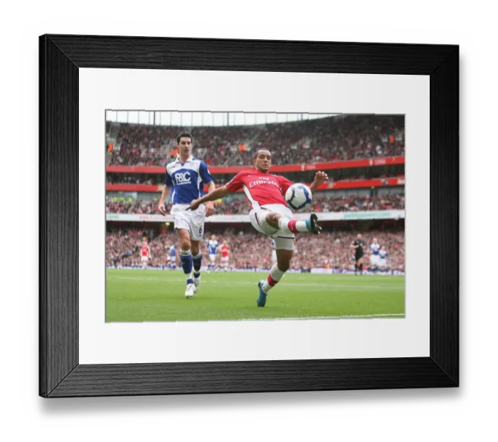 Framed Print : Theo Walcott's Hat-Trick: Arsenal's Triumph over Birmingham City (3-1) in the Premier League