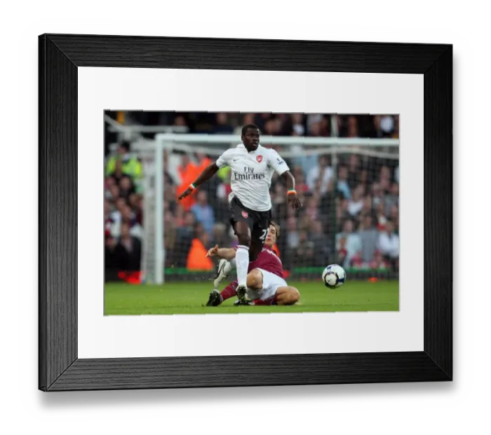 Framed Print : Clash of the Midfielders: Eboue vs. Noble in the Intense 2-2 Battle at Upton Park, Premier League 2009 Framed Print : Clash of the Midfielders: Eboue vs. Noble in the Intense 2-2 Battle at Upton Park, Premier League 2009