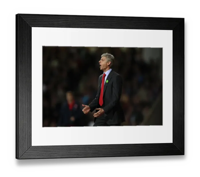 Framed Print : Arsene Wenger: The Battle at Upton Park - Arsenal vs. West Ham United, 25 / 10 / 09 (2:2) Framed Print : Arsene Wenger: The Battle at Upton Park - Arsenal vs. West Ham United, 25 / 10 / 09 (2:2)