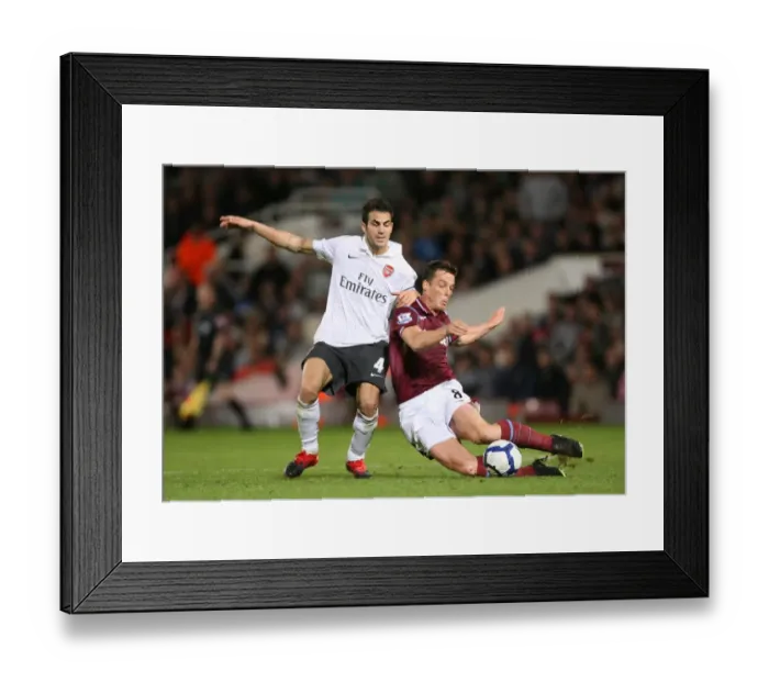 Framed Print : Cesc Fabregas (Arsenal) Scott Parker (West Ham)