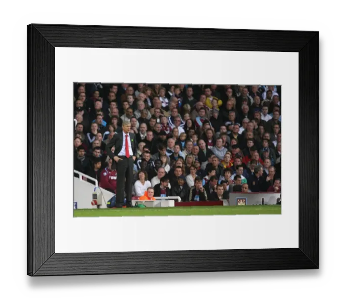 Framed Print : Arsene Wenger at the Boleyn Ground: A 1:1 Battle Against West Ham, Premier League, 2009