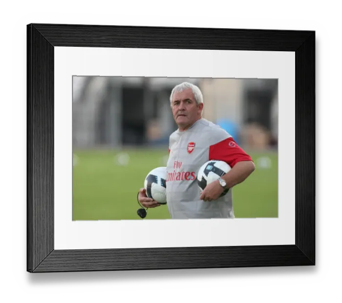 Framed Print : Arsenal Ladies Crush POAK Thessaloniki 9-0: Gervaise's Team Shines in UEFA Champions League Framed Print : Arsenal Ladies Crush POAK Thessaloniki 9-0: Gervaise's Team Shines in UEFA Champions League