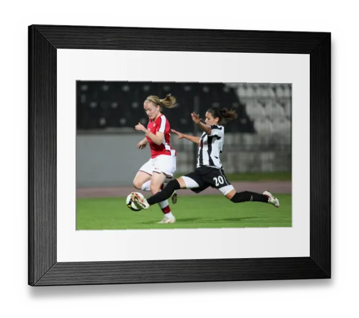 Framed Print : Kim Little (Arsenal) Yasiliki Tsiaka (POAK) Framed Print : Kim Little (Arsenal) Yasiliki Tsiaka (POAK)