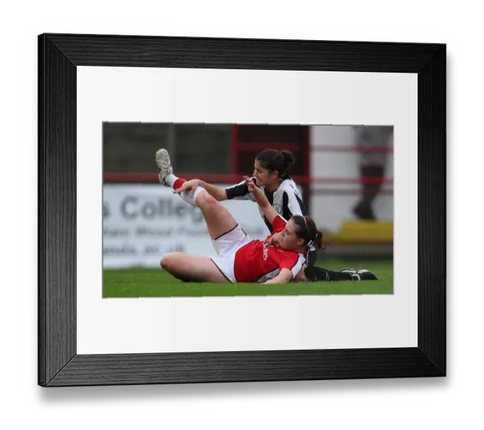 Framed Print : Lauren Bruton scores Arsenals 8th goal under pressure Framed Print : Lauren Bruton scores Arsenals 8th goal under pressure