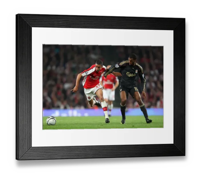Framed Print : Craig Eastmond (Arsenal) Ryan Babel (Liverpool) Framed Print : Craig Eastmond (Arsenal) Ryan Babel (Liverpool)