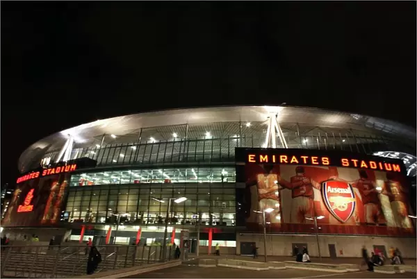 Intense Atmosphere at Emirates Stadium: Arsenal vs. Liverpool, Carling Cup 4th Round (28 / 10 / 09) - 2:1 Victory