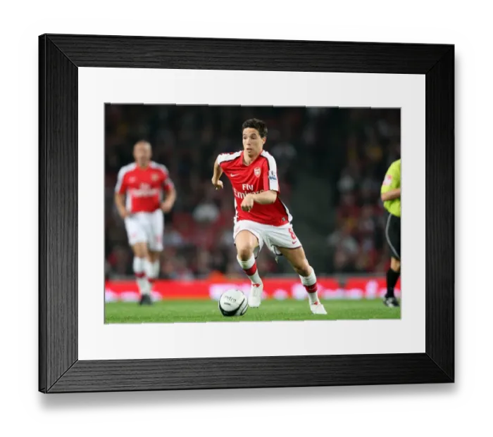 Framed Print : Samir Nasri Scores the Winning Goal: Arsenal 2-1 Liverpool (Carling Cup 4th Round, Emirates Stadium, 2009)
