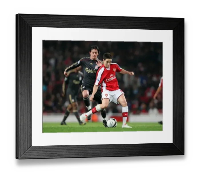 Framed Print : Samir Nasri (Arsenal) Alberto Aquilani (Liverpool)