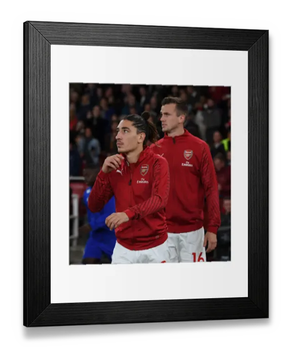 Framed Print : Hector Bellerin: Arsenal's Focused Defender Readies for Leicester City Showdown