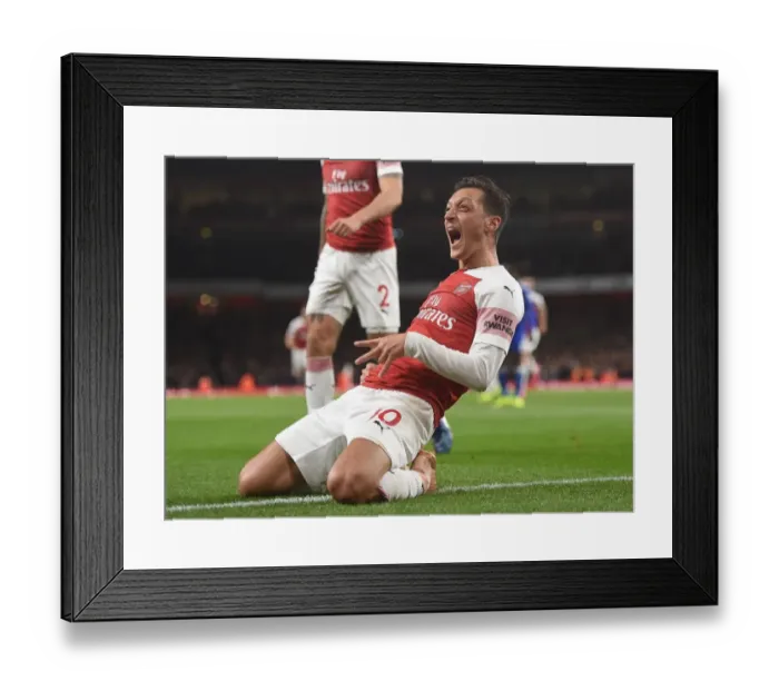 Framed Print : Ozil goal 5 181022WAFC
