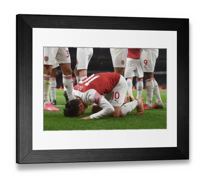 Framed Print : Ozil goal 9 181022WAFC