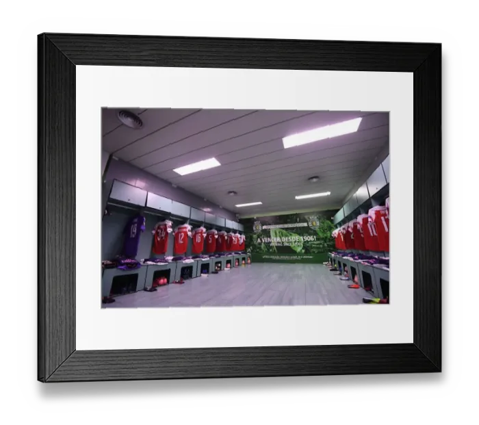 Framed Print : Arsenal in the Calm Before the Storm: The Changing Room Ahead of Sporting CP Clash (UEFA Europa League 2018-19) Framed Print : Arsenal in the Calm Before the Storm: The Changing Room Ahead of Sporting CP Clash (UEFA Europa League 2018-19)