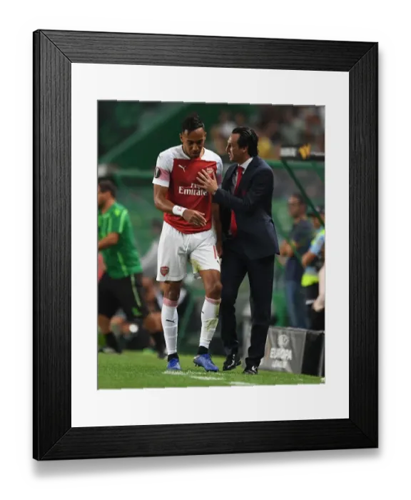 Framed Print : Unai Emery Consults with Aubameyang during Arsenal's Europa League Match