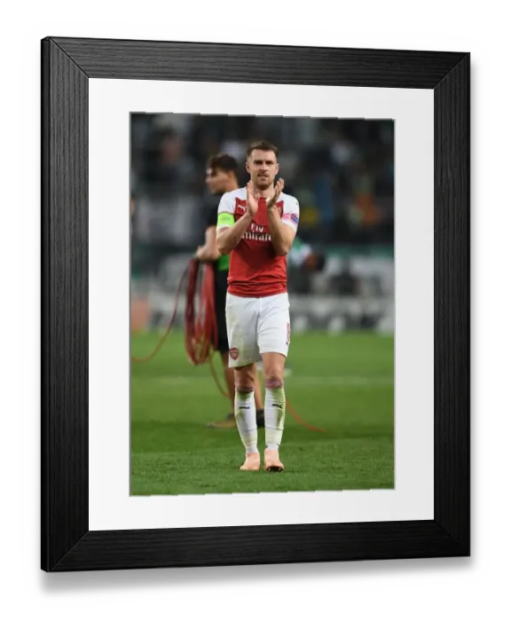 Framed Print : Aaron Ramsey Celebrates with Arsenal Fans after UEFA Europa League Match vs Sporting Lisbon, 2018