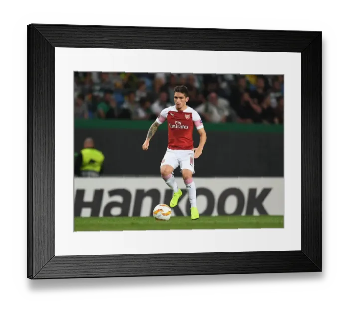 Framed Print : Lucas Torreira in Action: Arsenal vs. Sporting CP, UEFA Europa League 2018-19