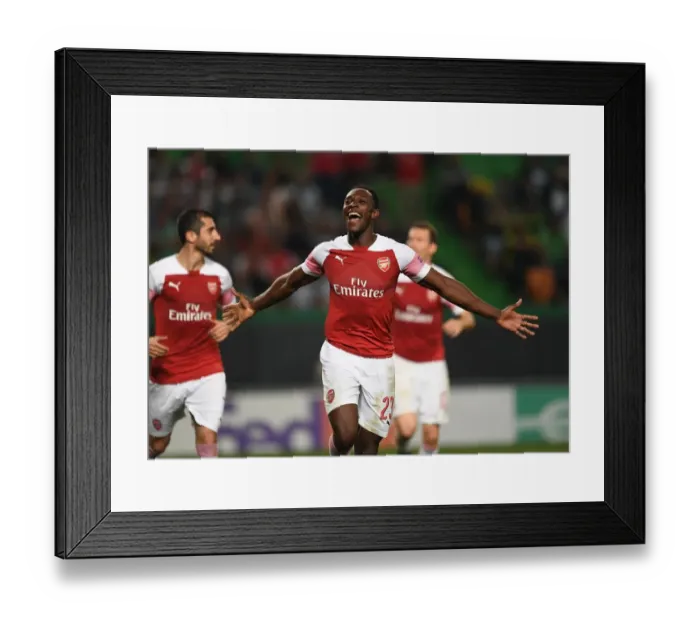 Framed Print : Danny Welbeck Scores for Arsenal against Sporting CP in Europa League Match, Lisbon 2018 Framed Print : Danny Welbeck Scores for Arsenal against Sporting CP in Europa League Match, Lisbon 2018