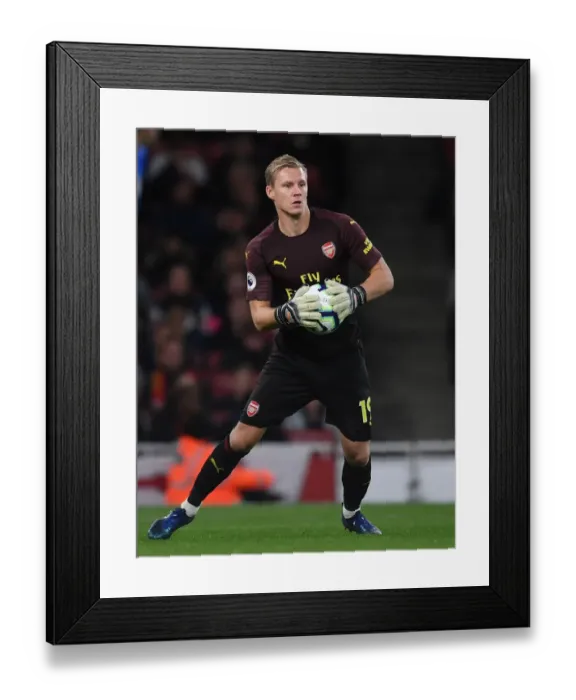 Framed Print : Arsenal's Bernd Leno in Action: Arsenal 3-1 Leicester City, Premier League, Emirates Stadium (October 2018) Framed Print : Arsenal's Bernd Leno in Action: Arsenal 3-1 Leicester City, Premier League, Emirates Stadium (October 2018)