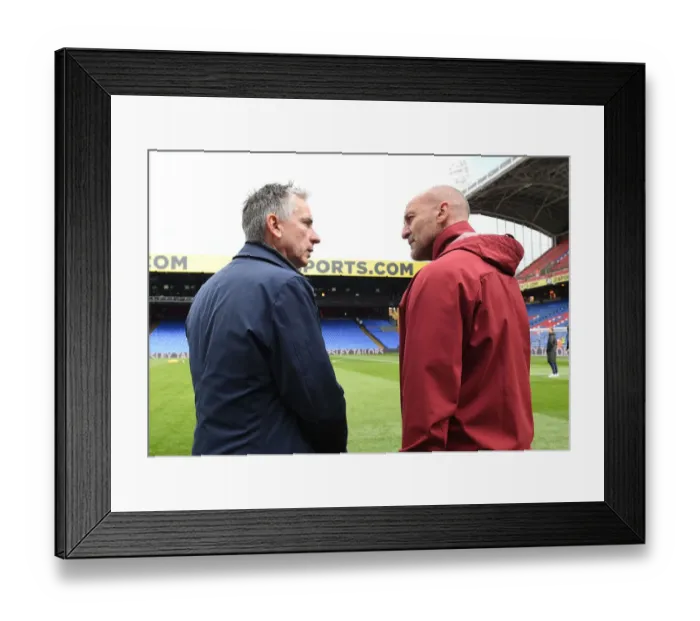 Framed Print : Former Arsenal Stars Alan Smith and Steve Bould Reunite Ahead of Crystal Palace vs Arsenal Clash Framed Print : Former Arsenal Stars Alan Smith and Steve Bould Reunite Ahead of Crystal Palace vs Arsenal Clash