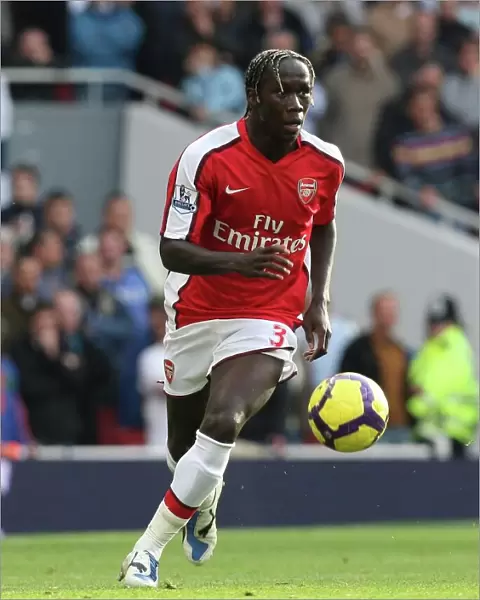 Bacary Sagna's Triumph: Arsenal's 3:0 Victory Over Tottenham Hotspur in the Barclays Premier League (31 / 10 / 09)