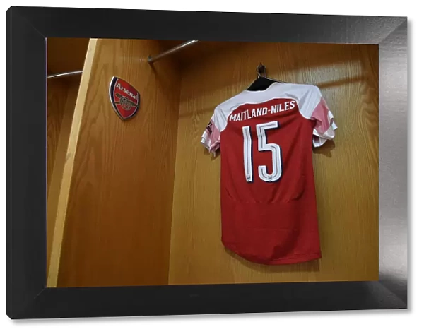 Ainsley Maitland-Niles: Gearing Up for Battle in the Arsenal Changing Room (Arsenal vs Blackpool, Carabao Cup 2018-19)