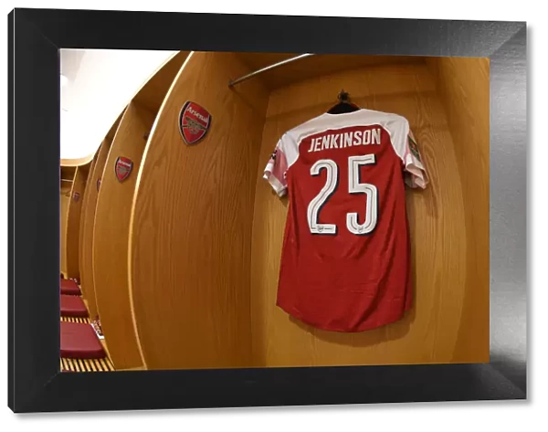 Carl Jenkinson in Arsenal Changing Room before Arsenal vs Blackpool Carabao Cup Match