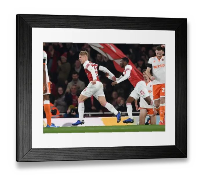 Framed Print : Emile Smith Rowe Scores Arsenal's Second Goal vs. Blackpool in Carabao Cup Framed Print : Emile Smith Rowe Scores Arsenal's Second Goal vs. Blackpool in Carabao Cup