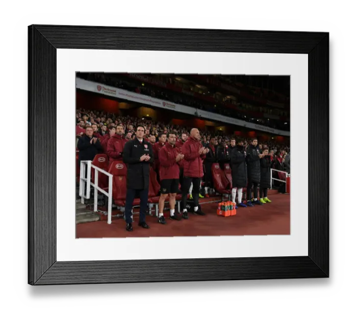 Framed Print : Arsenal Football Club: Unai Emery and Co. Pay Tribute to Leicester City at Carabao Cup Match