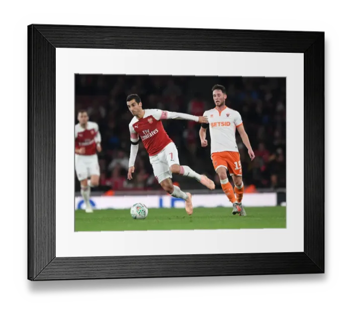 Framed Print : Mkhitaryan vs Thompson: Arsenal's Battle in the Carabao Cup against Blackpool