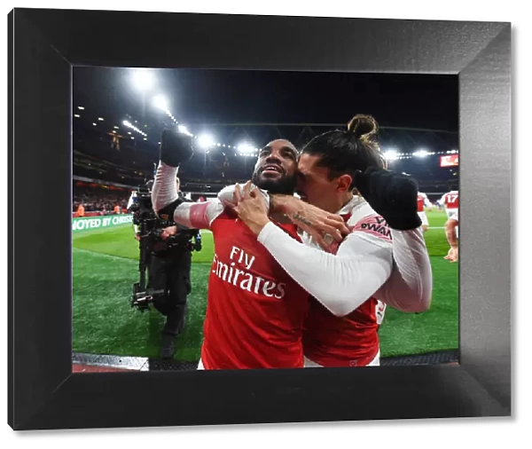 Alexis Lacazette and Hector Bellerin Celebrate Goal: Arsenal vs Liverpool, Premier League 2018-19