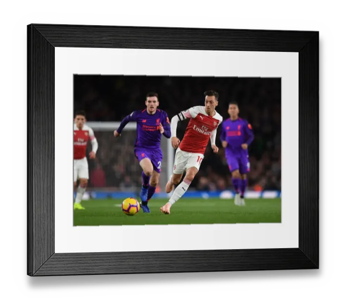 Framed Print : Mesut Ozil in Action: Arsenal vs. Liverpool, Premier League 2018-19