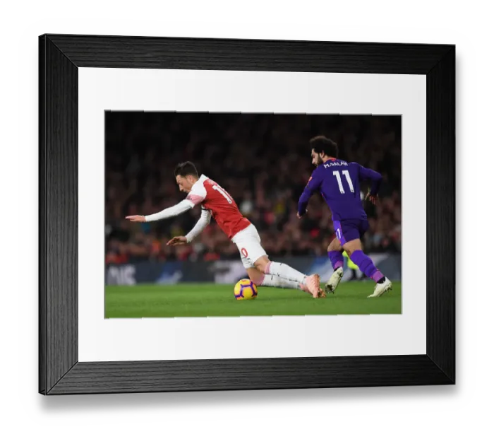 Framed Print : Clash of Stars: Salah vs. Özil - Arsenal vs. Liverpool, Premier League 2018-19
