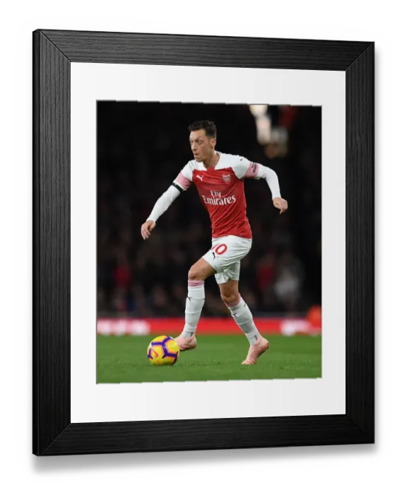 Framed Print : Mesut Ozil in Action: Arsenal vs. Liverpool, Premier League 2018-19