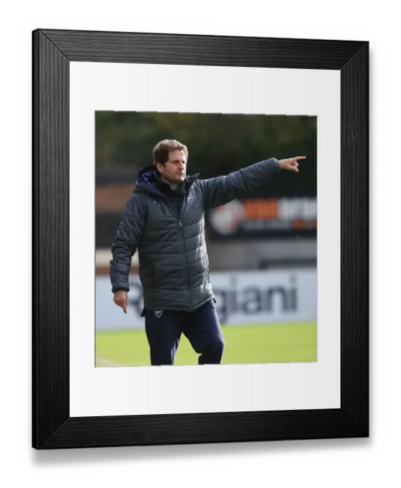 Framed Print : Joe Montemurro Leads Arsenal Women in WSL Action Against Birmingham Ladies
