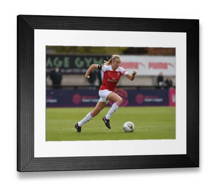 Framed Print : Leah Williamson: In Action for Arsenal Women Against Birmingham City (2018-19)