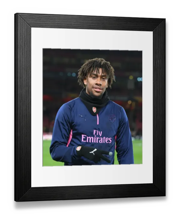 Framed Print : Alex Iwobi: Arsenal Star in Europa League Action