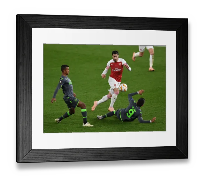 Framed Print : Arsenal's Mkhitaryan Fends Off Sporting Duo Nani and Acuna in Europa League Clash