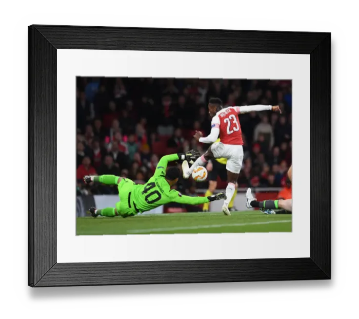 Framed Print : Arsenal's Welbeck Clashes with Sporting's Ribeiro in Europa League Showdown Framed Print : Arsenal's Welbeck Clashes with Sporting's Ribeiro in Europa League Showdown