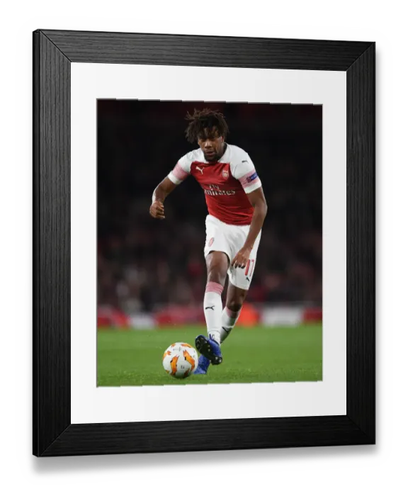 Framed Print : Alex Iwobi in Action: Arsenal vs Sporting CP, UEFA Europa League 2018-19 Framed Print : Alex Iwobi in Action: Arsenal vs Sporting CP, UEFA Europa League 2018-19