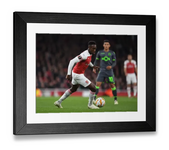 Framed Print : Danny Welbeck in Action: Arsenal vs. Sporting CP, UEFA Europa League 2018-19